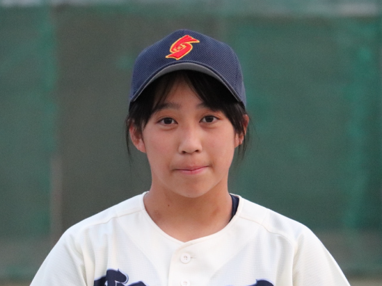 桑野 真菜香